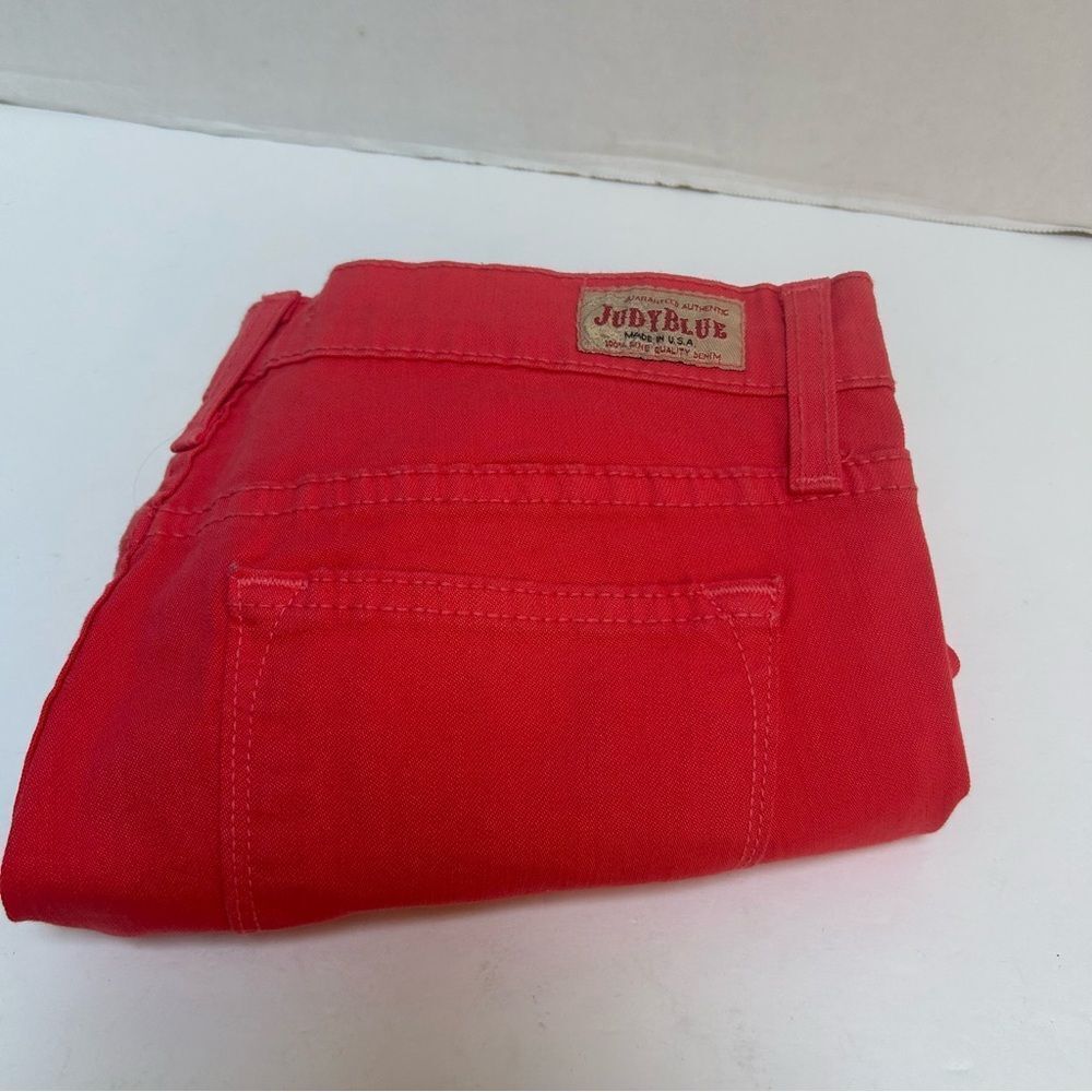 Judy Blue NWT 5 Pocket Color Dye Denim Jean Shorts Coral Style #101192 medium